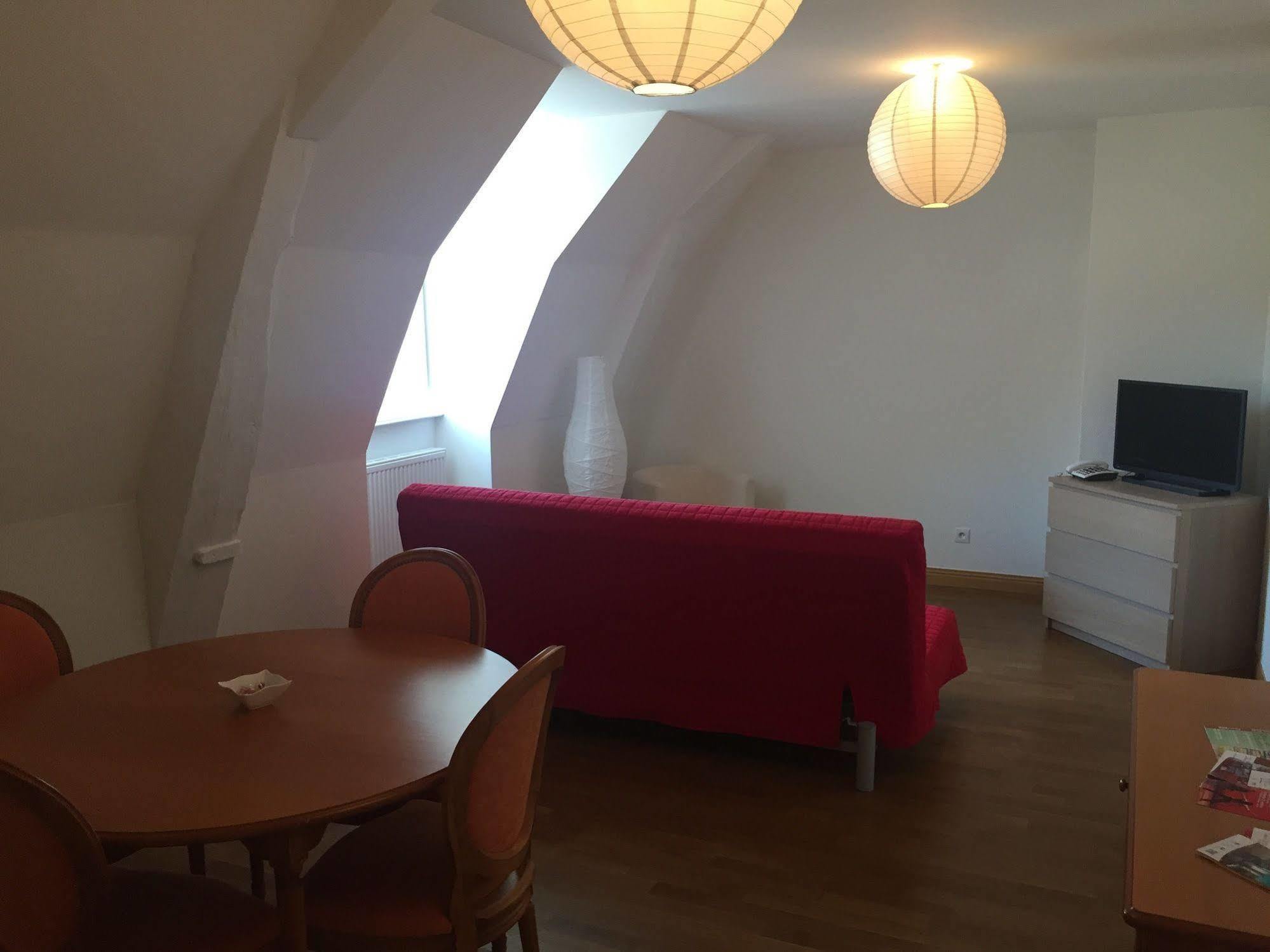 Villa Medicis 欧坦 外观 照片